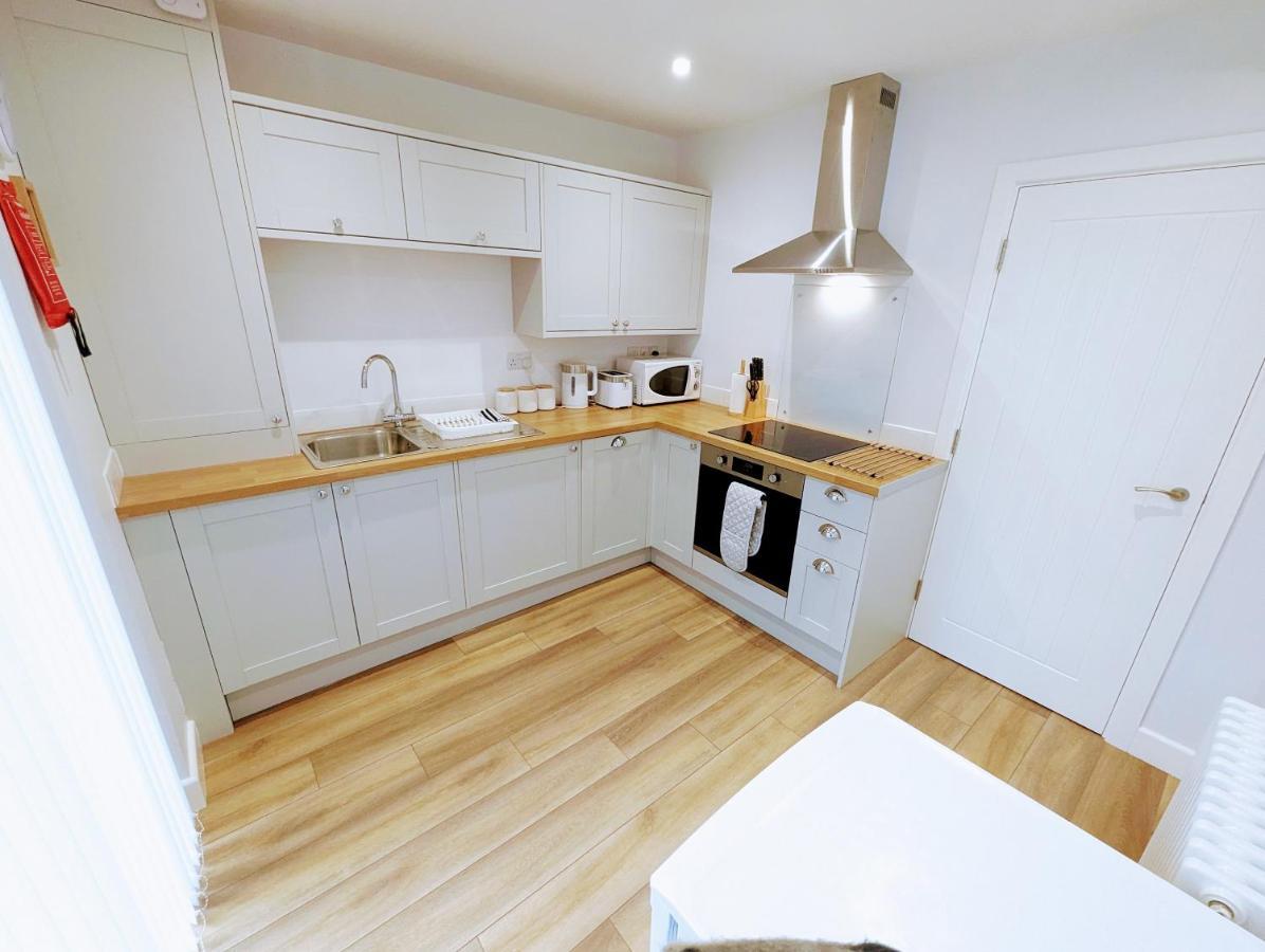 Blossom Holiday Lets - 94 Roseberry Cottages Гисбъро Екстериор снимка